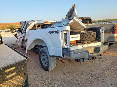 2019 FORD F250 VIN 1FT7W2B63KEE41816 фото 2
