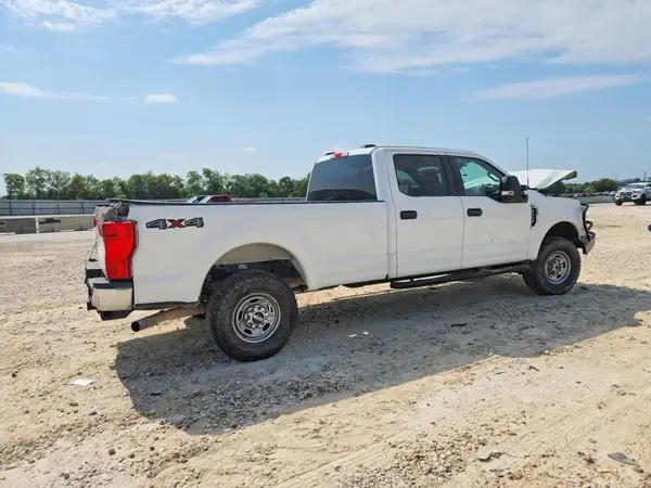 1FT7W2B66NEG40783 — 2022 Ford F250, фото 3 с аукциона Copart, Передняя часть