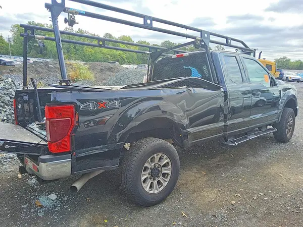 1FT7X2B6XNEC67051 — 2022 Ford F250, фото 3 с аукциона Copart 29.09.2026, Повреждения со всех сторон