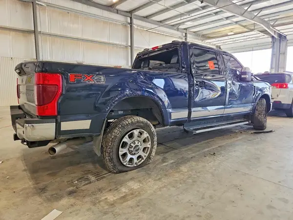 1FT7W2BN5NEC10430 — 2022 Ford F250, фото 3 с аукциона Copart, Опрокидывание