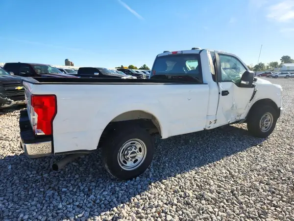 1FTBF2A62NEG45734 — 2022 Ford F250, фото 3 с аукциона Copart, Боковая часть