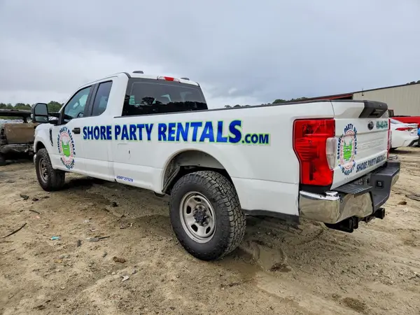 1FT7X2A6XNEE34185 — 2022 Ford F250, фото 2 с аукциона Copart, Передняя часть