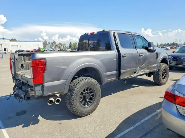 1FT8W2BT7NED14100 — 2022 Ford F250, фото 3 с аукциона Copart, Боковая часть