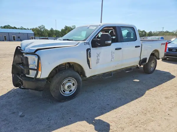 1FT7W2BA3PED17282 — 2023 Ford F250, Передняя часть (Front End), фото до ремонта