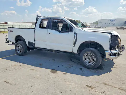 2024 FORD F250 VIN 1FT7X2BA1REC82001 фото 4