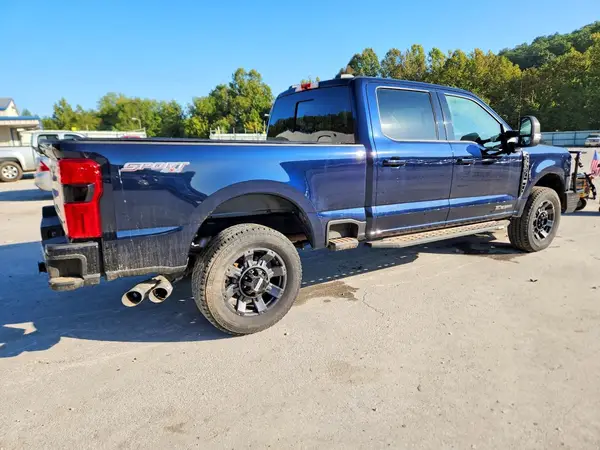 1FT8W2BT8REC25044 — 2024 Ford F250, фото 3 с аукциона Copart, Подтопление
