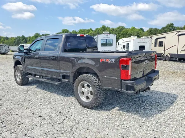 1FT8W2BN7RED92643 — 2024 Ford F250, фото 2 с аукциона Copart, Боковая часть