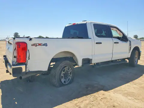 2025 Ford F250 VIN 1FT7W2BN5SED72599 фото 3