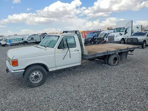 1FDKF37G1LKA88539 — 1990 Ford F350, Передняя часть (Front End), фото до ремонта