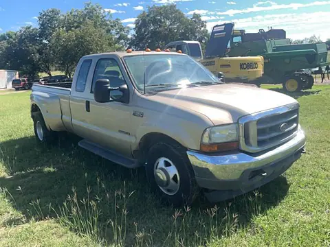 1FTWX32F91ED71932 — 2001 Ford F350, Мелкие вмятины и царапины (Minor Dent/Scratches), фото до ремонта