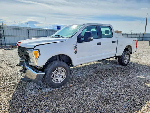 1FT8W3B6XHEF24940 — 2017 Ford F350, Передняя часть (Front End), фото до ремонта