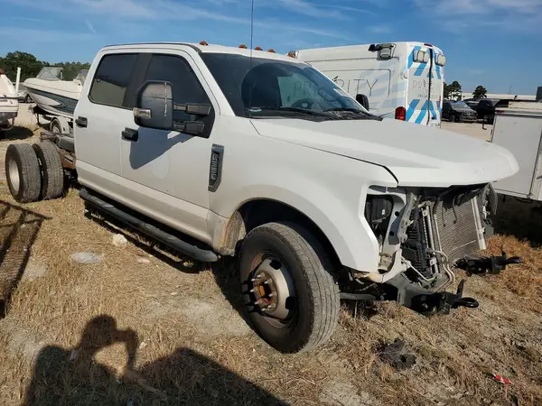 1FD8W3G69HEC80864 — 2017 Ford F350, фото 4 с аукциона Copart 07.10.2026, Передняя часть
