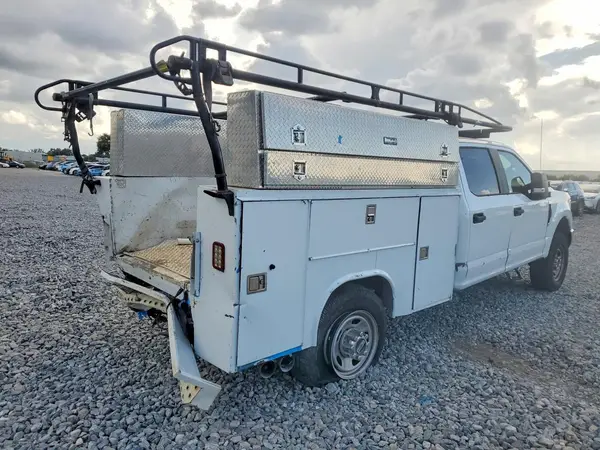 1FT8W3BT8KED41128 — 2019 Ford F350, фото 3 с аукциона Copart 13.10.2026, Задняя часть