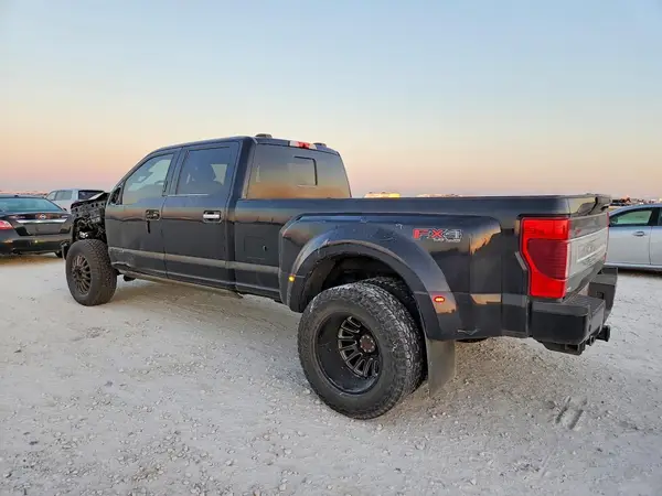 1FT8W3DT4MEC06647 — 2021 Ford F350, фото 2 с аукциона Copart, Передняя часть