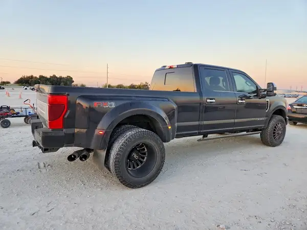 1FT8W3DT4MEC06647 — 2021 Ford F350, фото 3 с аукциона Copart, Передняя часть