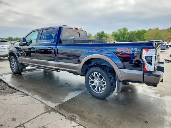 1FT8W3BT6NED13557 — 2022 Ford F350, фото 2 с аукциона Copart 29.09.2026, Боковая часть