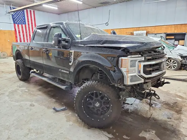 1FT8W3BT1NEE27076 — 2022 Ford F350, фото 4 с аукциона Copart, Передняя часть