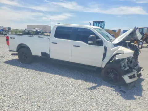 2023 Ford F350 VIN 1FT8W3BT8PED10095 фото 4