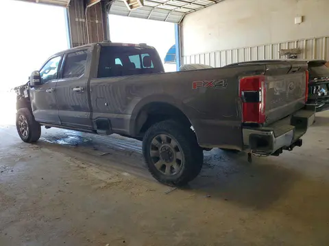 2023 FORD F350 VIN 1FT8W3BNXPEC49317 фото 2