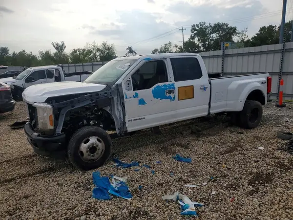 1FT8W3DTXPED33844 — 2023 Ford F350, Передняя часть (Front End), фото до ремонта