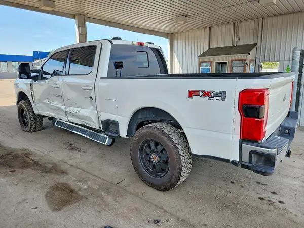 1FT8W3BN4RED96073 — 2024 Ford F350, фото 2 с аукциона Copart, Боковая часть