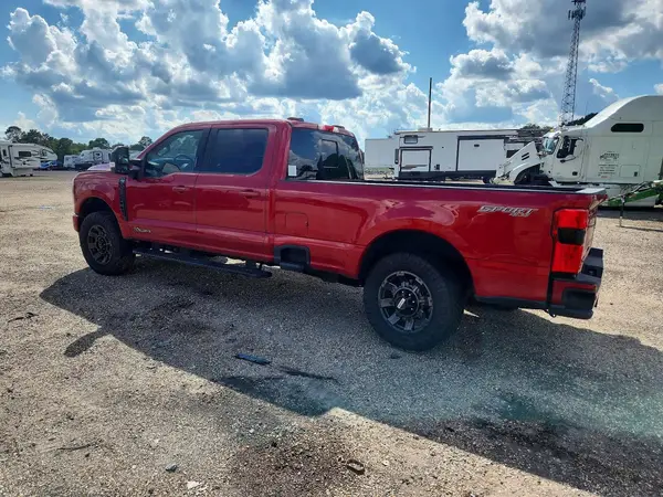 1FT8W3BT1REC24128 — 2024 Ford F350, фото 2 с аукциона Copart, Задняя часть