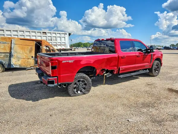 1FT8W3BT1REC24128 — 2024 Ford F350, фото 3 с аукциона Copart, Задняя часть