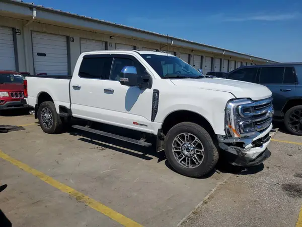 1FT8W3BM3TEC89143 — 2026 Ford F350, фото 4 с аукциона Copart, Передняя часть