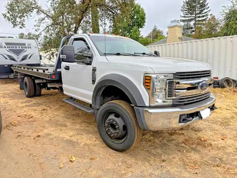 1FDUF5GY6JEB99810 — 2018 Ford F550, Передняя часть (Front End), фото до ремонта