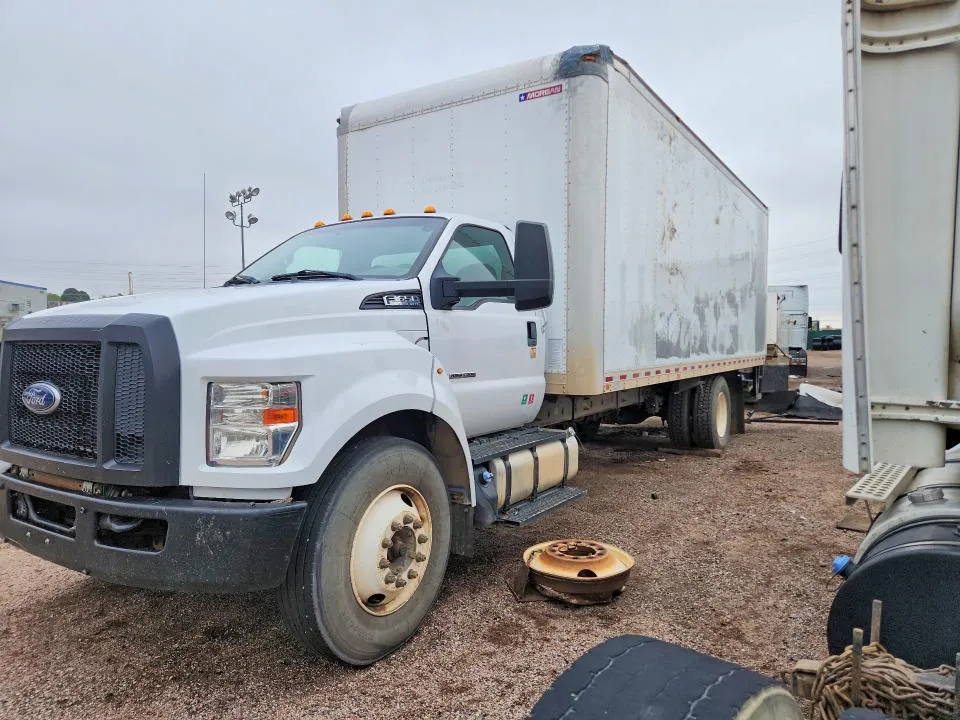2018 FORD F650 VIN 1FDNF6DC2JDF03109 фото 1