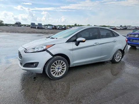 3FADP4CJ5FM225616 — 2015 Ford Fiesta, Задняя часть, фото до ремонта