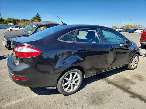 2015 Ford Fiesta VIN 3FADP4BJ4FM205472 фото 3