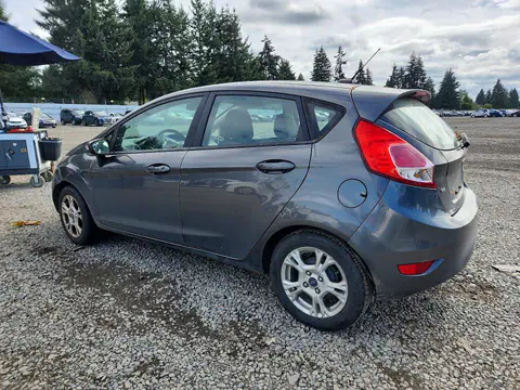 2015 Ford Fiesta VIN 3FADP4EJ3FM204664 фото 2