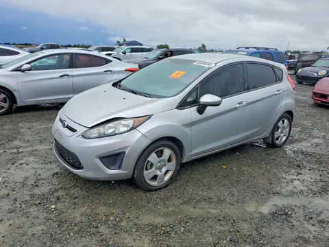 3FADP4TJXGM174406 — 2016 Ford Fiesta, Мелкие вмятины и царапины (Minor Dent/Scratches), фото до ремонта