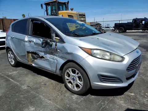 2016 Ford Fiesta VIN 3FADP4EJ7GM105055 фото 4