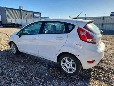 2016 Ford Fiesta VIN 3FADP4EJ3GM114870 фото 2