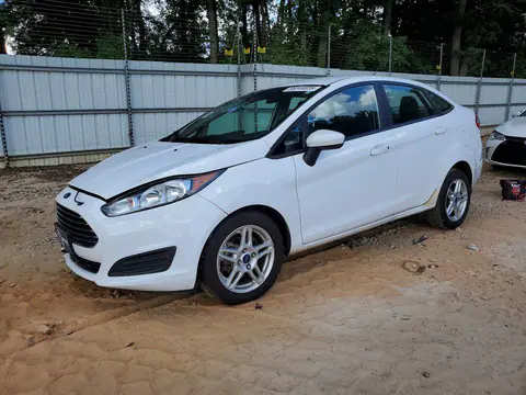 3FADP4BJ7HM118619 — 2017 Ford Fiesta, Передняя часть (Front End), фото до ремонта