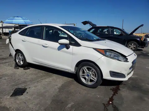 2017 Ford Fiesta VIN 3FADP4BJ3HM115278 фото 4