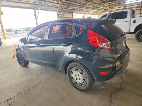 2017 Ford Fiesta VIN 3FADP4TJ1HM104374 фото 2