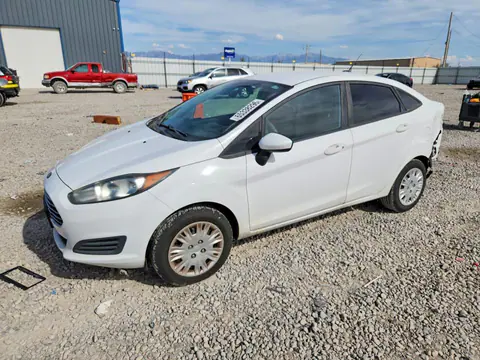 3FADP4AJ0JM126472 — 2018 Ford Fiesta, Задняя часть (Rear End), фото до ремонта