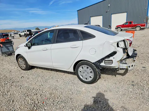 2018 Ford Fiesta VIN 3FADP4AJ0JM126472 фото 2