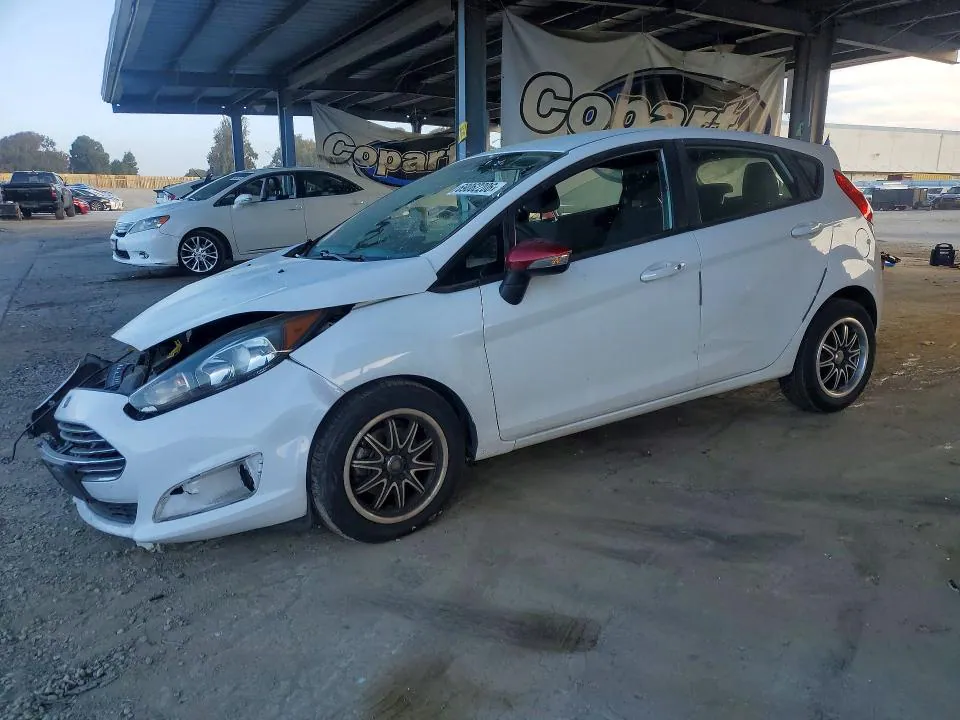 2018 Ford Fiesta VIN 3FADP4TJ6JM147257 фото 1