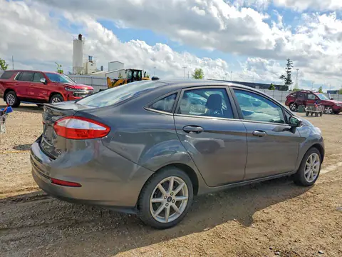 3FADP4BJXKM136569 — 2019 Ford Fiesta, фото 3 с аукциона Copart 30.09.2026, Передняя часть