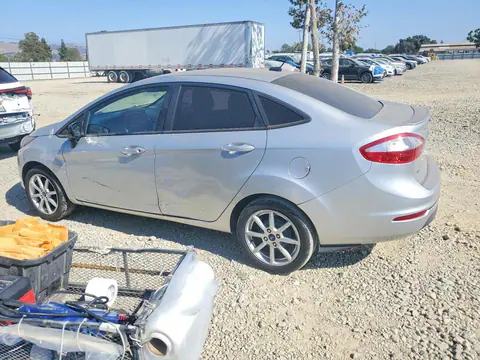 2019 Ford Fiesta VIN 3FADP4BJ5KM149746 фото 2