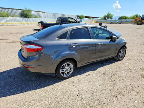 2019 Ford Fiesta VIN 3FADP4BJ5KM160102 фото 3