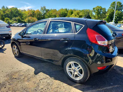 2019 Ford Fiesta VIN 3FADP4EJXKM157157 фото 2