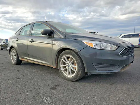 2018 Ford FOCUS SE VIN 1FADP3F26JL262425 фото 4