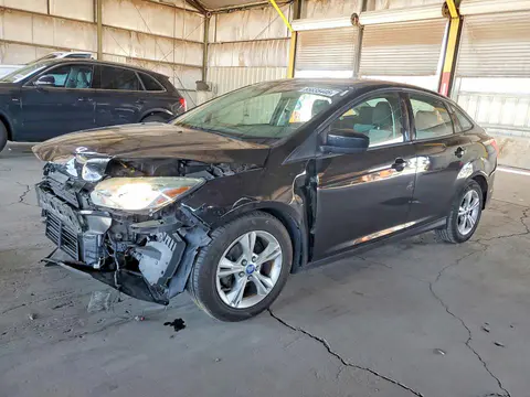 1FAHP3F28CL351658 — 2012 Ford Focus, Передняя часть (Front End), фото до ремонта