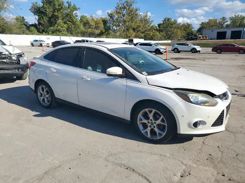 2012 Ford Focus VIN 1FAHP3J27CL173958 фото 4