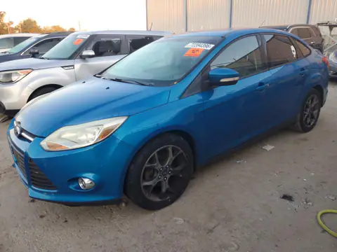 1FADP3F23DL143719 — 2013 Ford Focus, Задняя часть, фото до ремонта